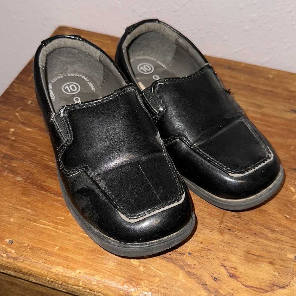 Boys dress shoes